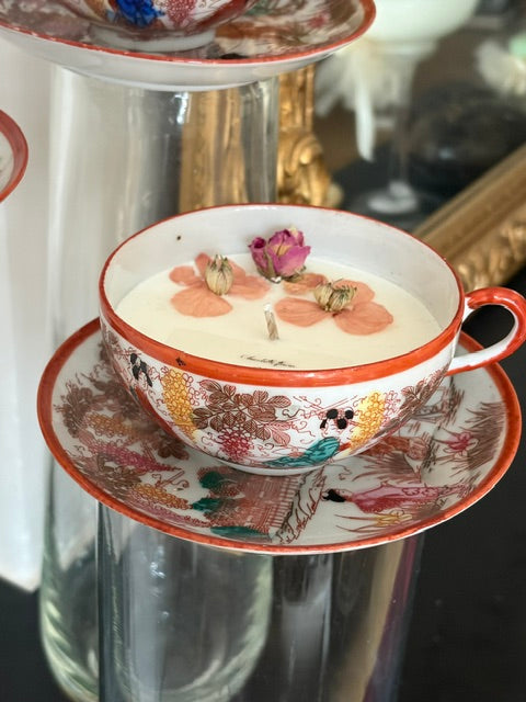 L'Escapade d'Orient, chandelle en tasse de porcelaine